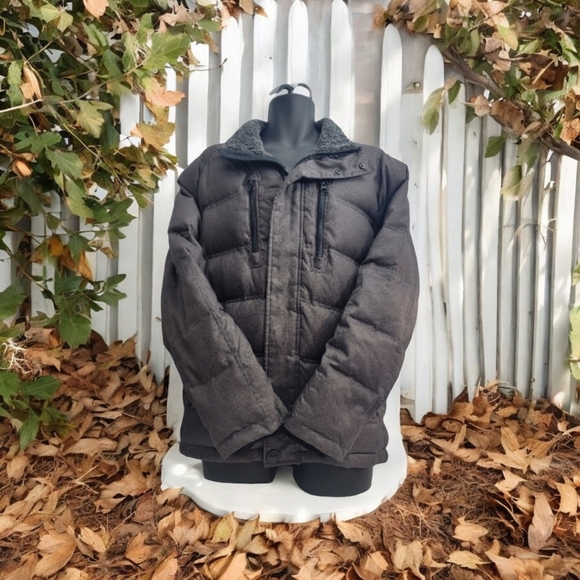 Hawke & CO Men's medium winter jacket, goose down. Dark Grey - Picture 1 of 8